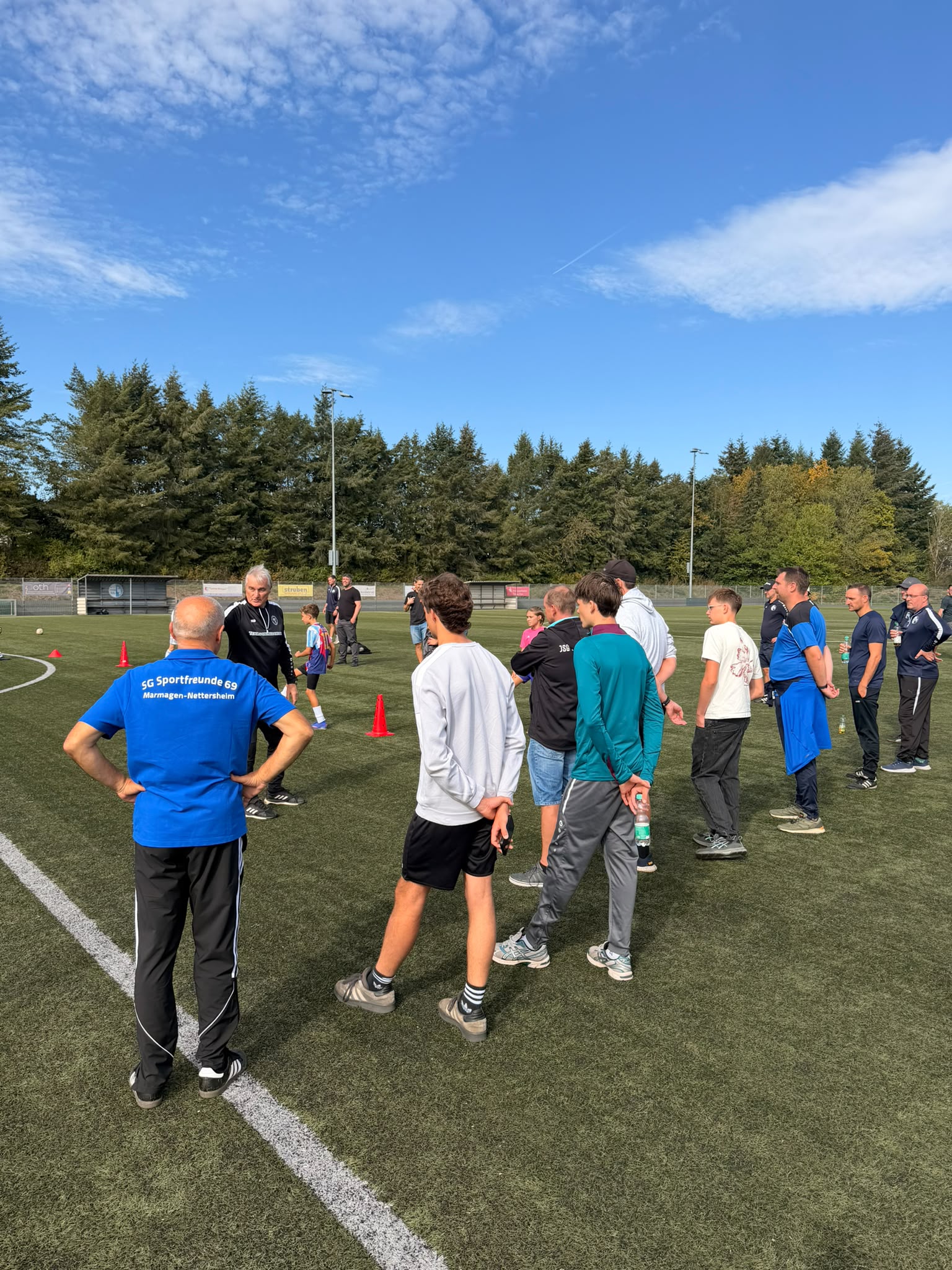 Training der D-Jugend beim Seminar mit Peter Schreiner